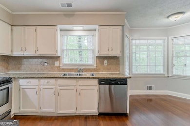 205 N Fayette Dr, Fayetteville, GA 30214 - photo 5