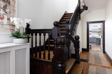 85 Toxteth St, Brookline, MA 02446 - photo 3