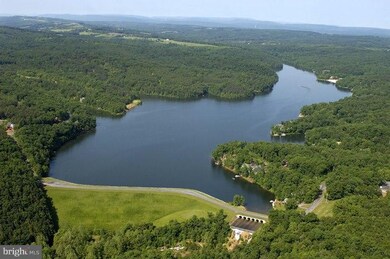 102 Chestnut Place, Cross Junction, VA 22625 - photo 4