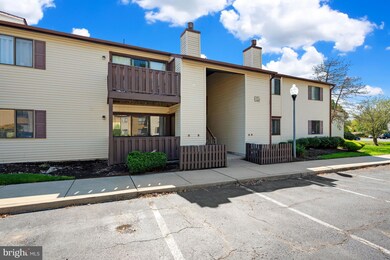 307 Hunter Ct unit 307, Marlton, NJ 08053 - photo 2