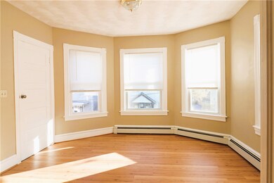 46 Margaret St, Pawtucket, RI 02860 - photo 2