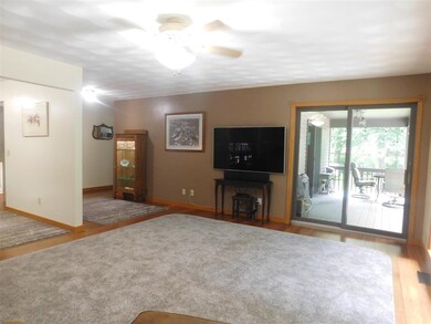 5404 S Shady Ln, Janesville, WI 53546 - photo 6