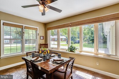 1311 Van Buren Dr, Fort Washington, MD 20744 - photo 7