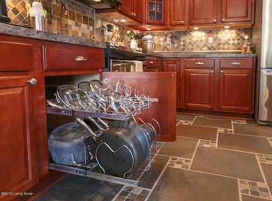 8930 Gentlewind Way, Louisville, KY 40291 - photo 5