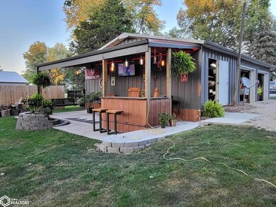 317 W Jefferson St, Osceola, IA 50213 - photo 2