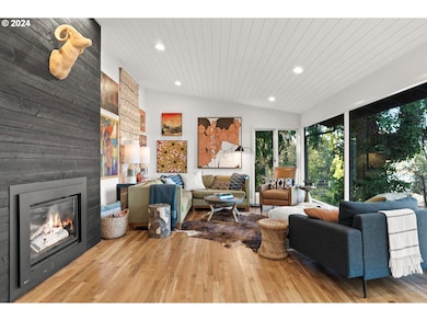 1525 Maple St, Lake Oswego, OR 97034 - photo 4