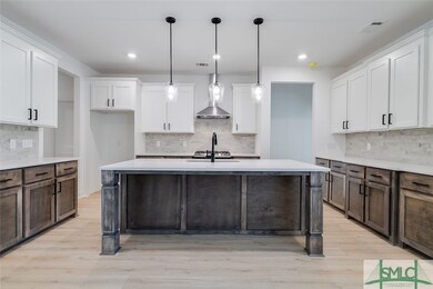 Similar floor plan, not actual home