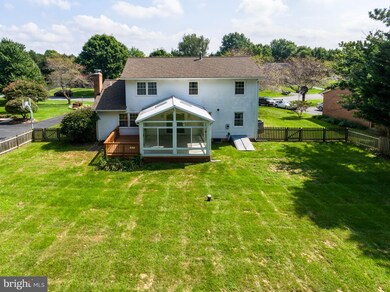 8128 Claiborne Dr, Frederick, MD 21702 - photo 3