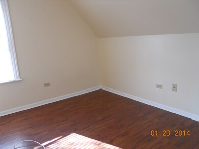 613 Washington St unit 4, Waukegan, IL 60085 - photo 7