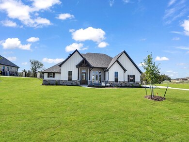 409 Collum View, Azle, TX 76020 - photo 2