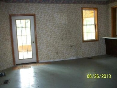 8550 State Route 56 E, Circleville, OH 43113 - photo 5