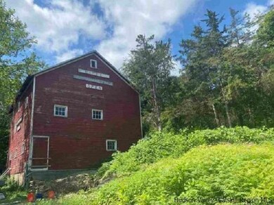 8863 Us Route 9w, Athens, NY 12015 - photo 5