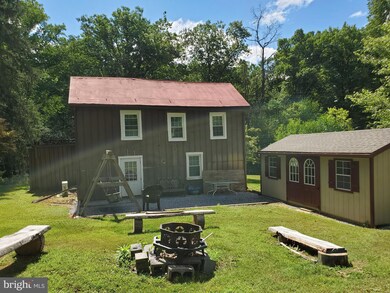 11416 Hanging Rock Rd, Clear Spring, MD 21722 - photo 4