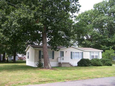 14 Holly Cir, North Hampton, NH 03862 - photo 3