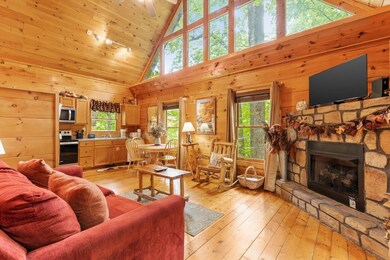 06-2457 N School House Gap Rd-05