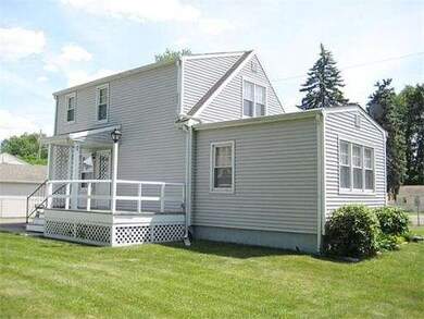 36 State St, Chicopee, MA 01013 - photo 4