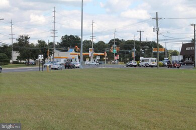 907 Sunset Rd, Burlington, NJ 08016 - photo 6