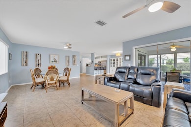 2401 Riverbluff Pkwy unit V240, Sarasota, FL 34231 - photo 4