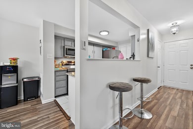 20617 Shadyside Way unit A, Germantown, MD 20874 - photo 2