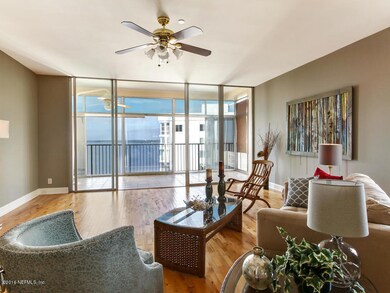 1560 Lancaster Terrace 1203-MLS_Size-015