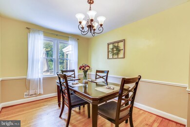 6110 Mount Ridge Rd, Catonsville, MD 21228 - photo 3