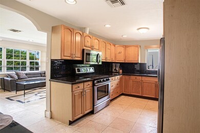 1531 Moffett St, Hollywood, FL 33020 - photo 2