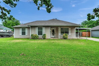 707 E 12th St, Bonham, TX 75418 - photo 3
