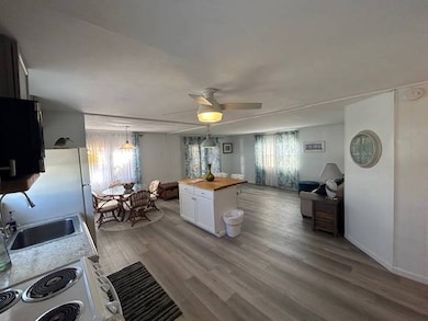 3901 71st St W unit 209, Bradenton, FL 34209 - photo 6