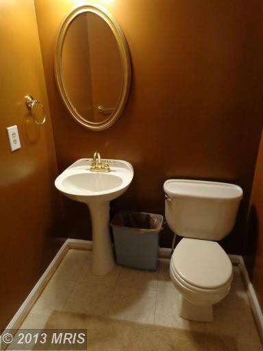 8628 Jacks Reef Rd, Laurel, MD 20724 - photo 4