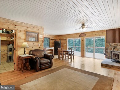 236 Teals Ln, Berkeley Springs, WV 25411 - photo 6