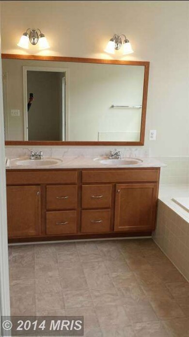 43043 Clarks Mill Terrace, Ashburn, VA 20148 - photo 6