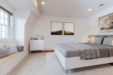 1 Russell St unit 401, Cambridge, MA 02140 - photo 4