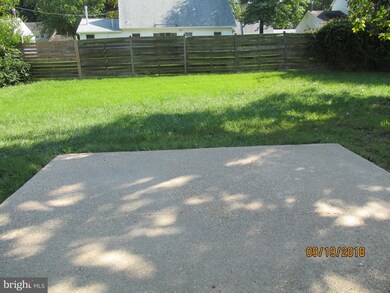 12709 Clearfield Dr, Bowie, MD 20715 - photo 7