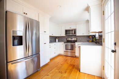 8 Roberts, Falmouth LR-7