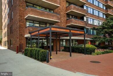 The Gibson unit 307, Washington, DC 20037 - photo 2