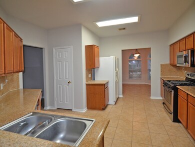 2330 Village Leaf Dr, Spring, TX 77386 - photo 2