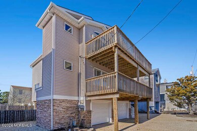 Multi level decks
