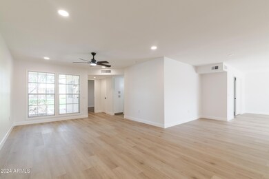 17607 N 102nd Dr, Sun City, AZ 85373 - photo 7