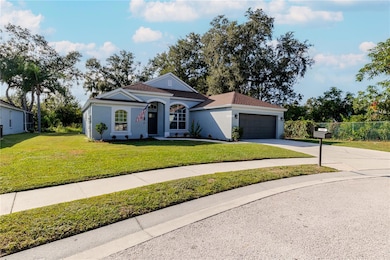 1001 English Bluffs Ct, Brandon, FL 33511 - photo 2