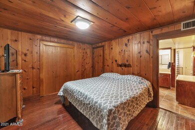 4302 W Dobbins Rd-large-016-023-4302 W D