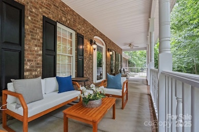 501 Colonels Ct, Clover, SC 29710 - photo 4