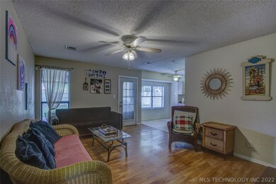 442 W 149th Place S, Glenpool, OK 74033 - photo 3