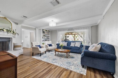 338 Dawn Hill Dr, Friendswood, TX 77546 - photo 7