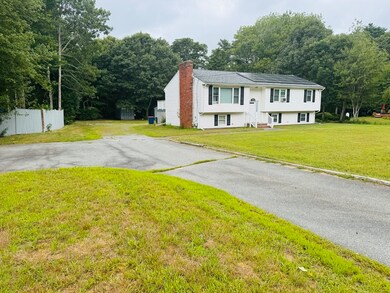 18 Weaver St unit 1, West Wareham, MA 02576 - photo 2