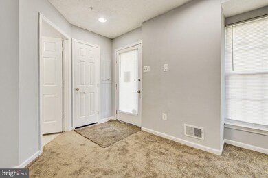 4270 Maple Path Cir, Nottingham, MD 21236 - photo 5