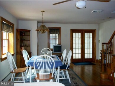 110 Cedar Grove Rd, Conshohocken, PA 19428 - photo 5