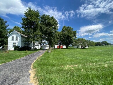 2226 Caldwell Rd, Bucyrus, OH 44820 - photo 3