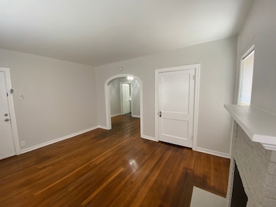 419 W Polk St unit 2, Houston, TX 77019 - photo 2