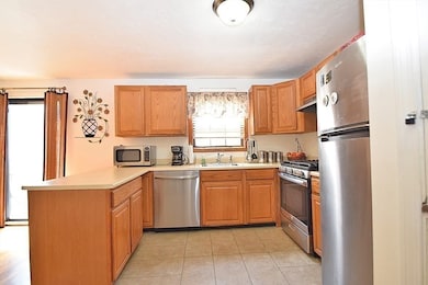 3 Franklin Square unit H, Randolph, MA 02368 - photo 7