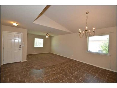 221 Flor Scabiosa Dr, Socorro, TX 79927 - photo 6